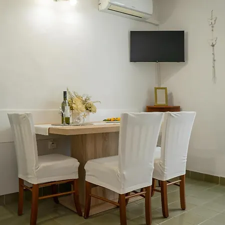 Eleonora Apartments Zadar Buitenkant foto