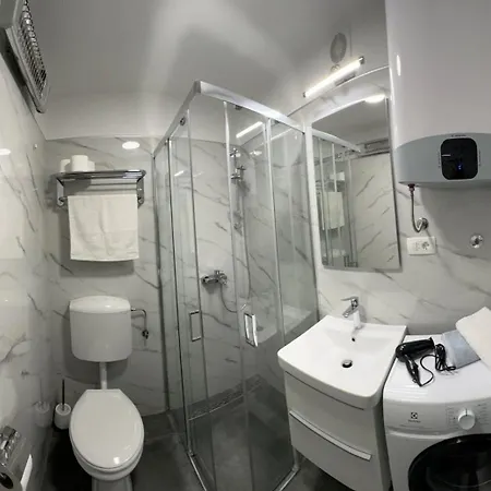 Eleonora Apartments Zadar Buitenkant foto